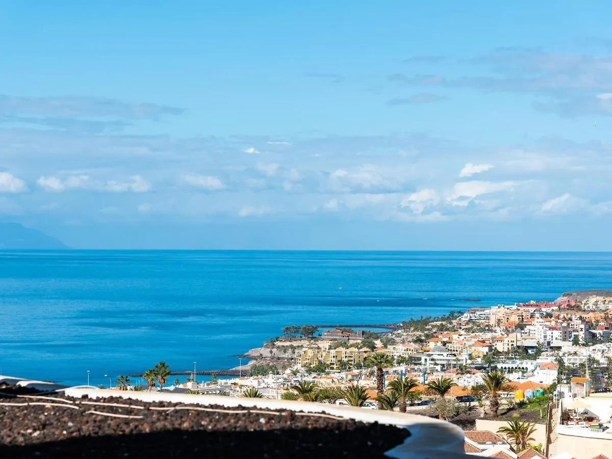 C103 Big Terrace, Pool! Daire Costa Adeje